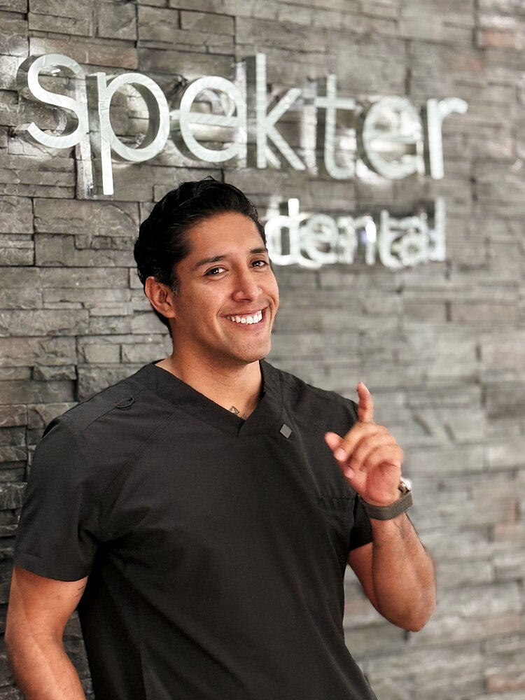 Dr. Osmar Levin Barajas Martínez — Director de Dental Spekter